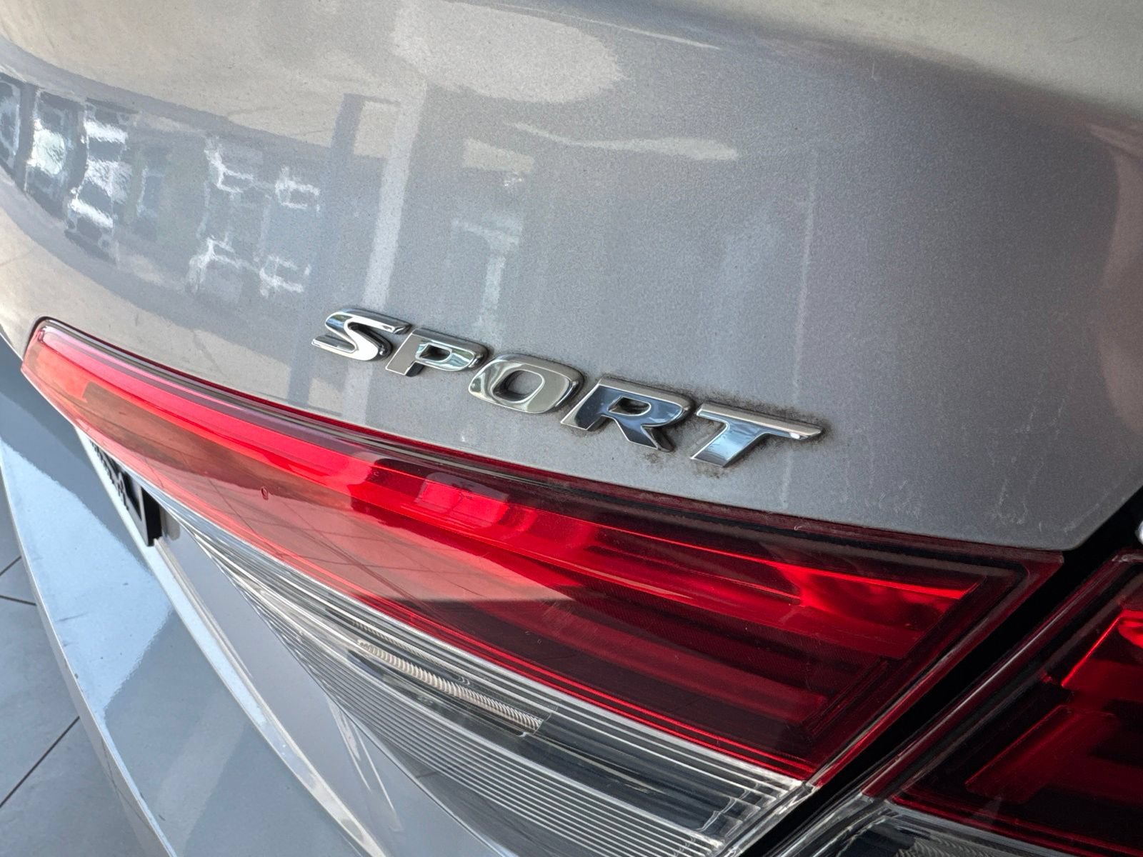Used 2022 Honda Civic Sport image 9