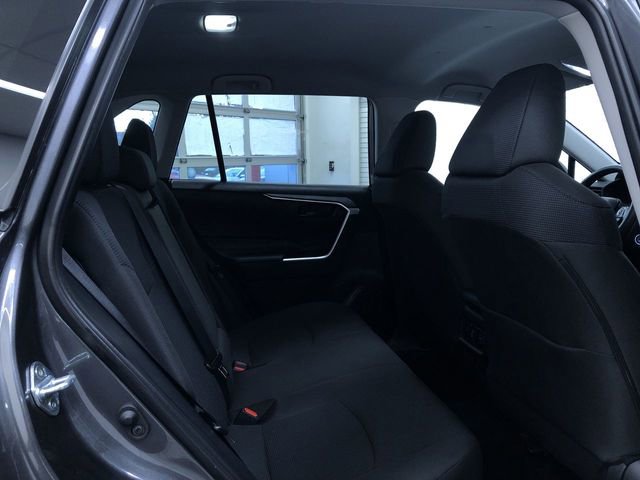 Certified 2025 Toyota RAV4 LE image 21