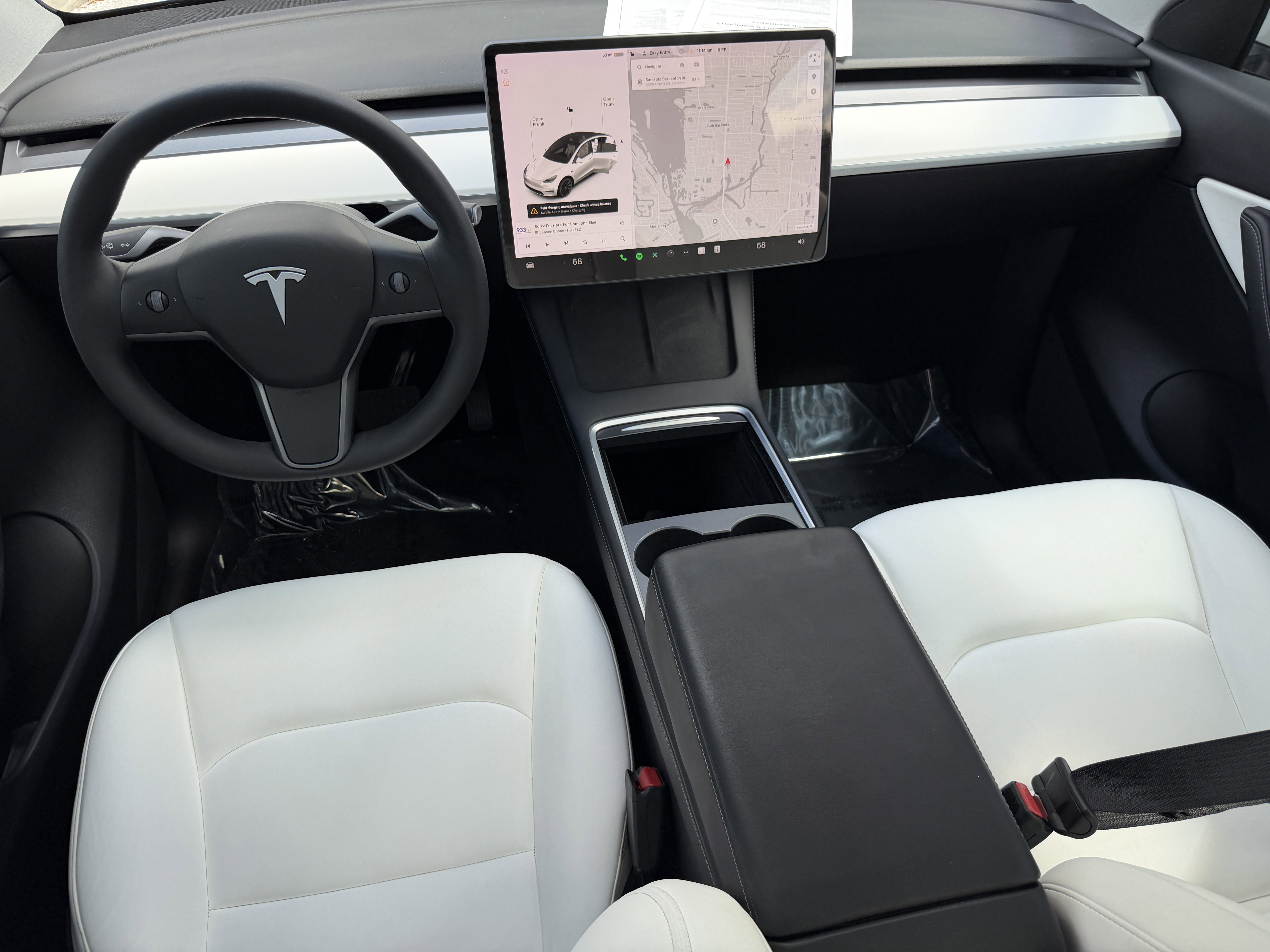 Used 2022 Tesla Model Y Long Range image 17