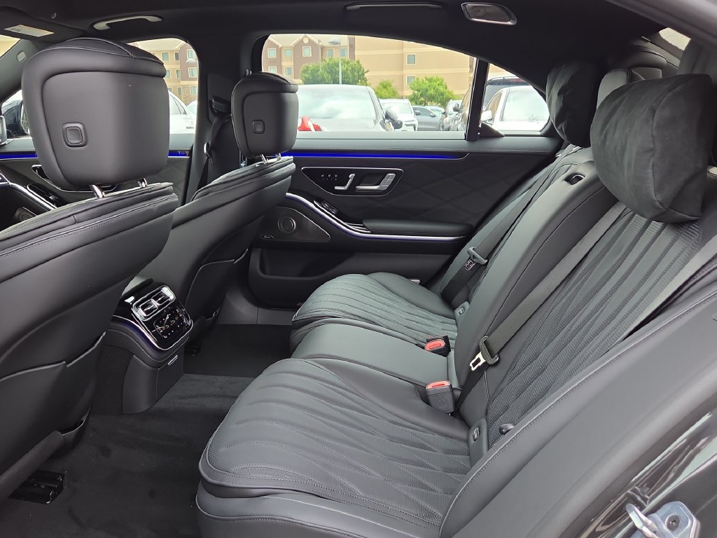 New 2026 Mercedes-Benz S 63 AMG S image 13