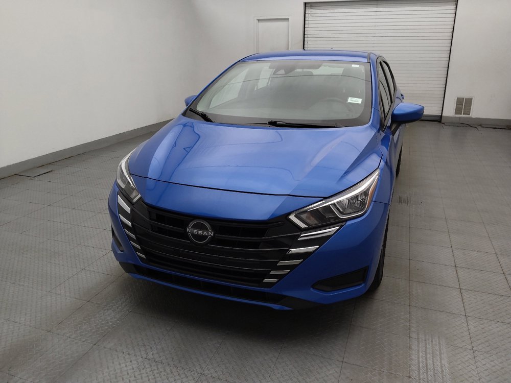 Used 2023 Nissan Versa SV w/ Trunk Package FWD image 15