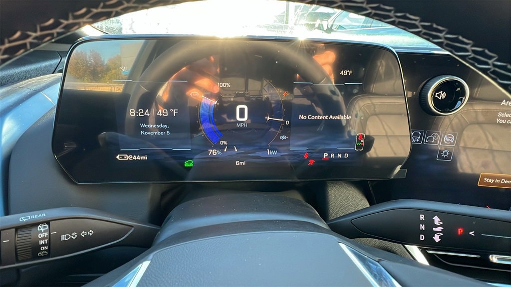 New 2026 Chevrolet Equinox EV LT image 20