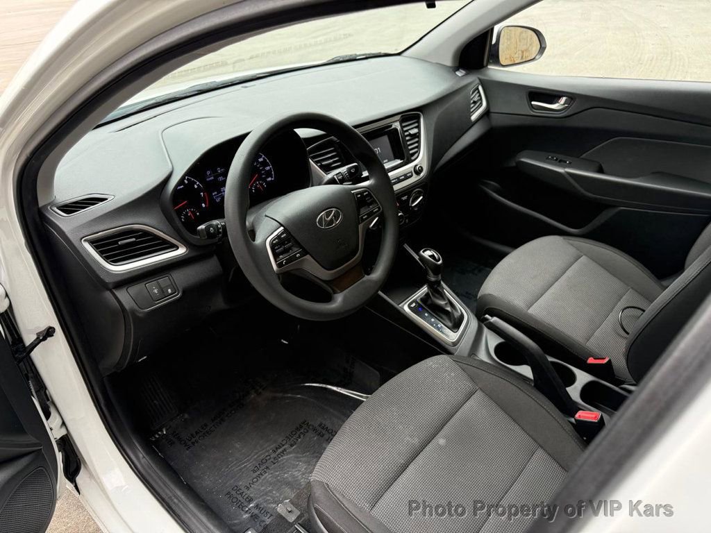 Used 2019 Hyundai Accent SE image 13
