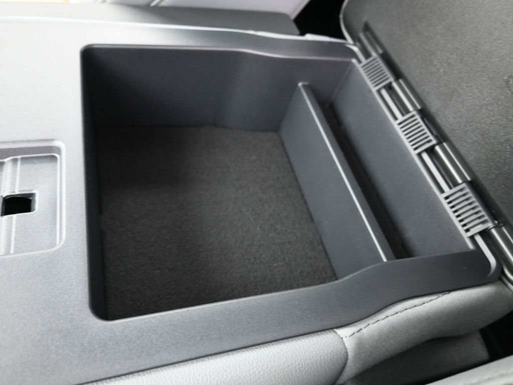 New 2026 Ford F550 4x4 Regular Cab Super Duty image 17