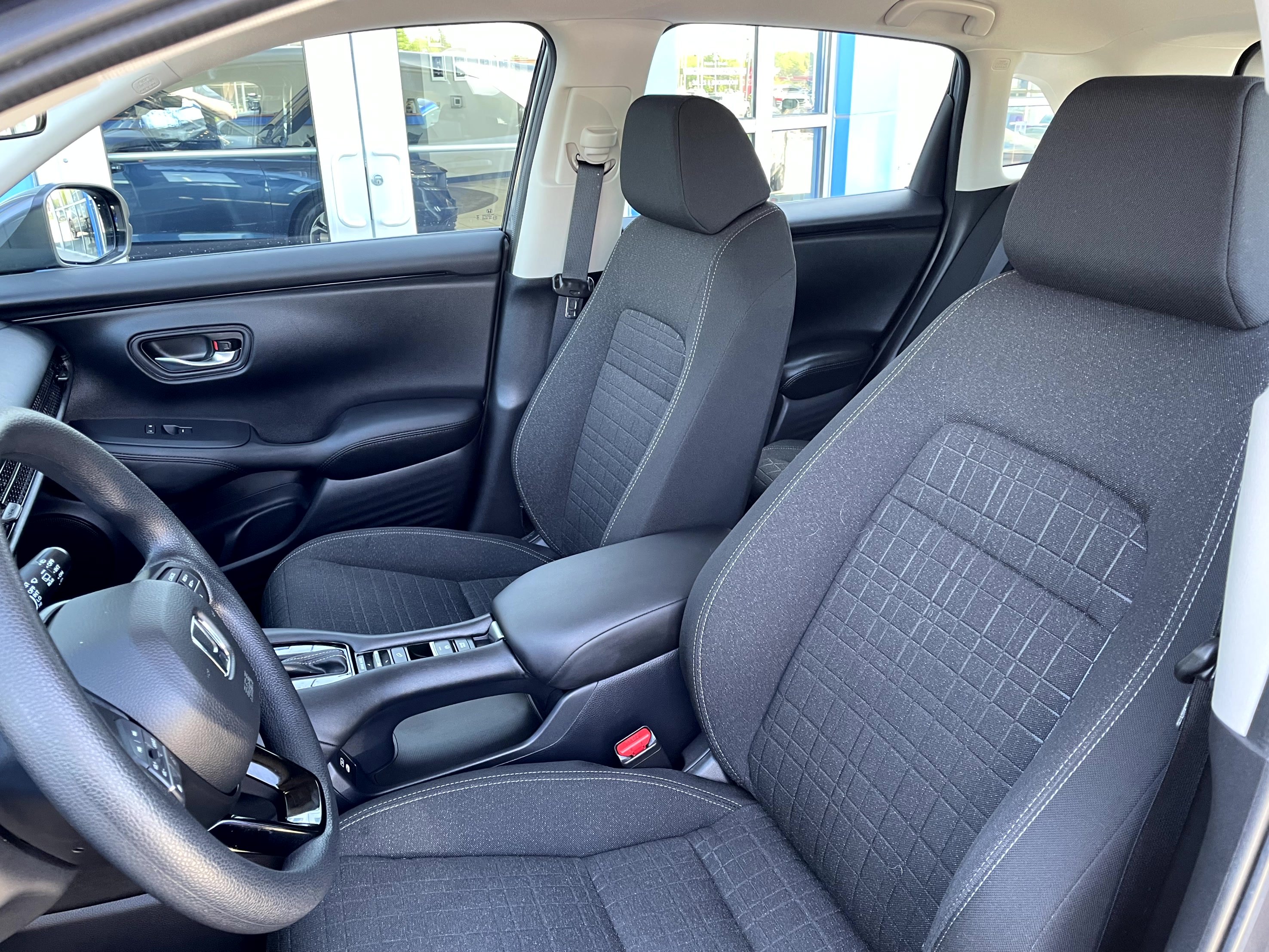 Certified 2024 Honda HR-V LX image 11