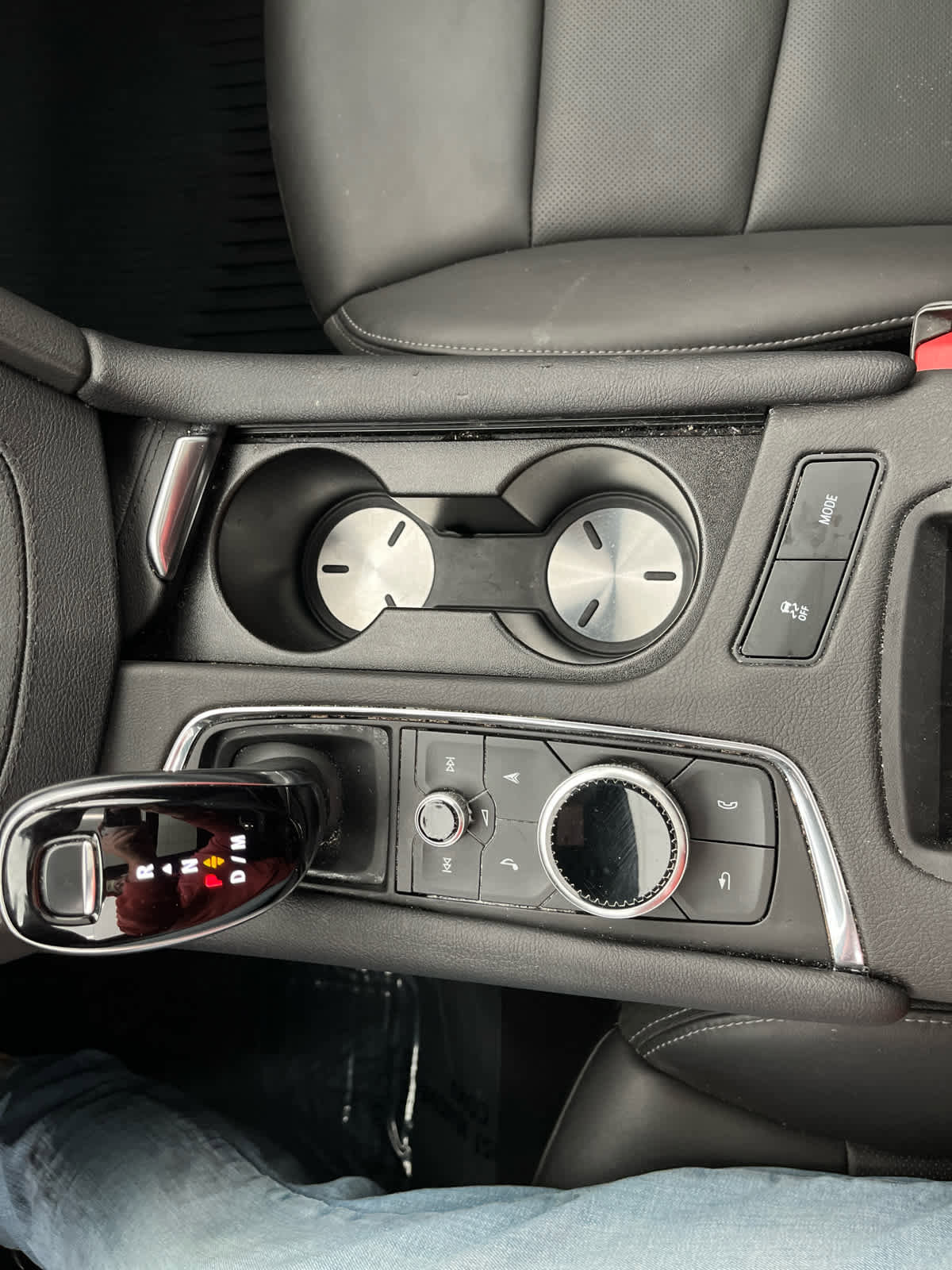 Used 2024 Cadillac XT6 Premium Luxury w/ LPO, Floor Liner Package image 25