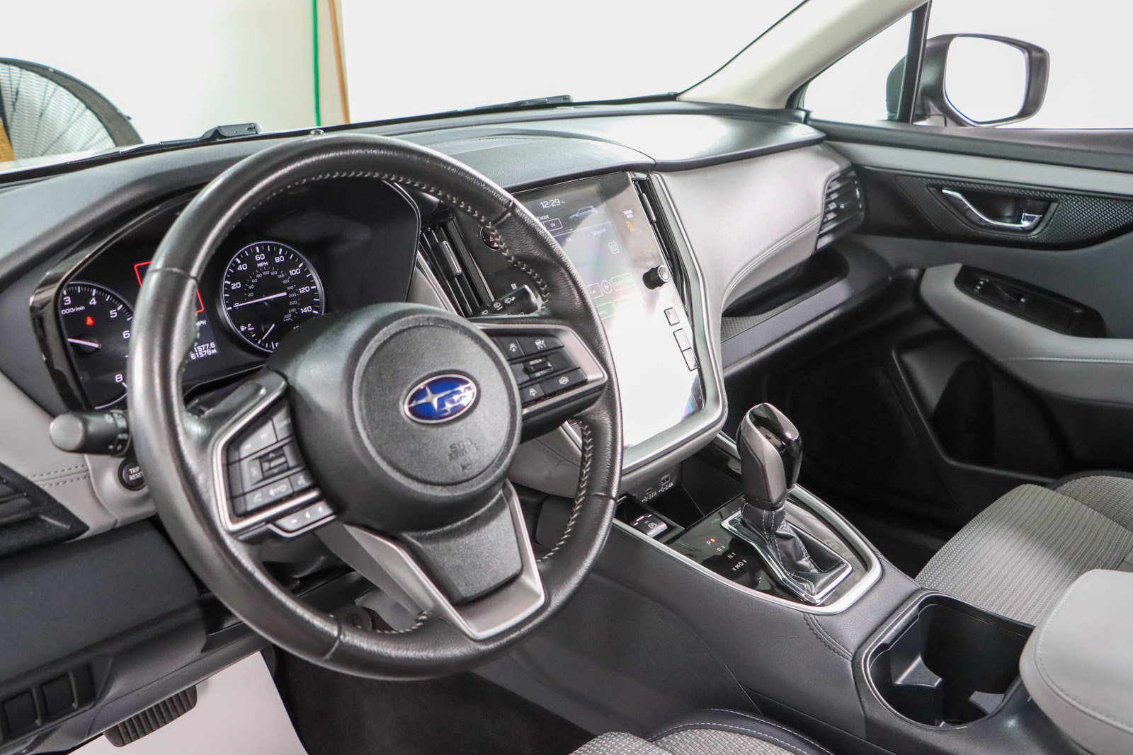 Used 2024 Subaru Outback Premium AWD/4WD image 22