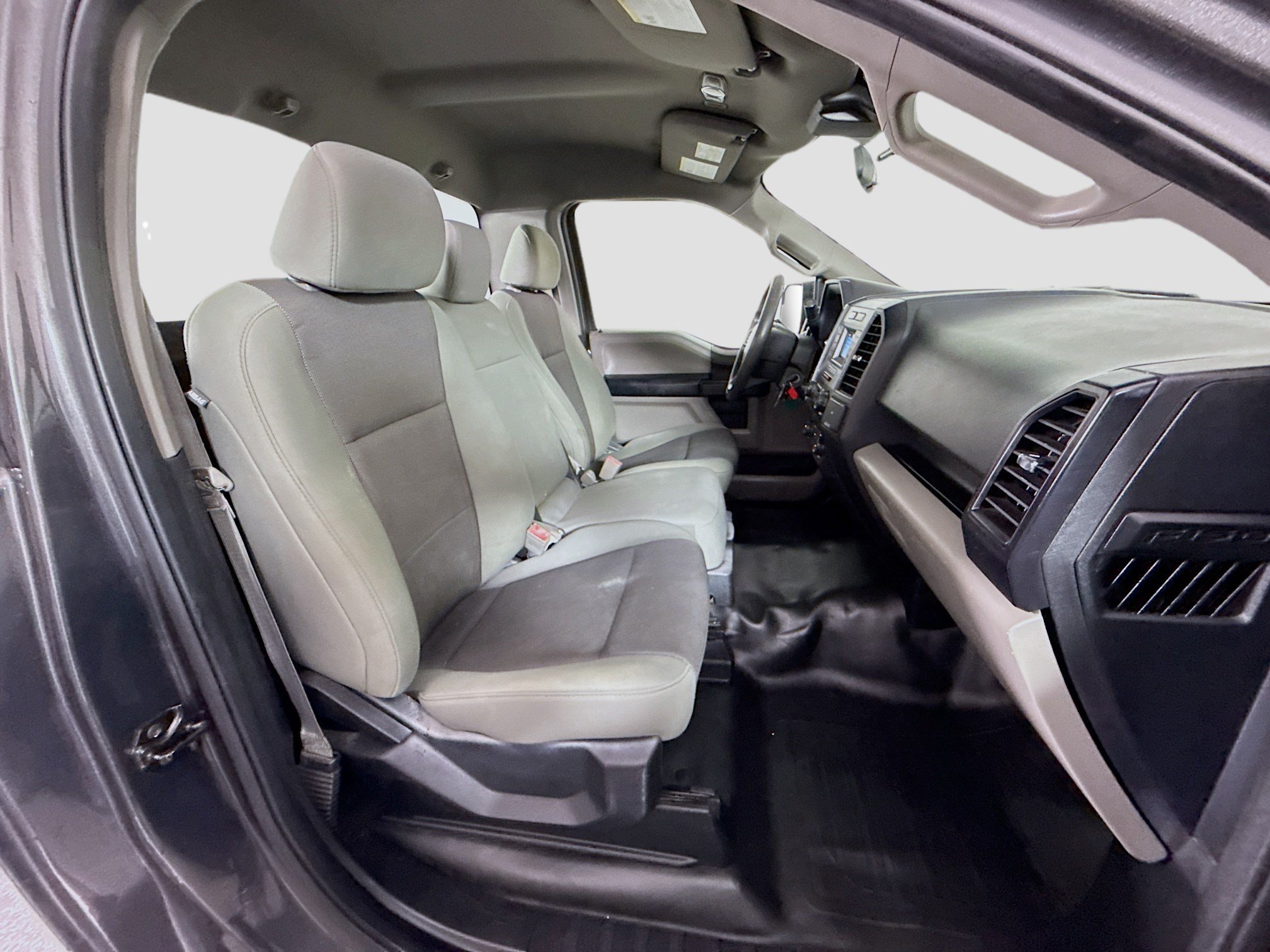 Used 2019 Ford F150 XL w/ Equipment Group 101A Mid RWD image 23