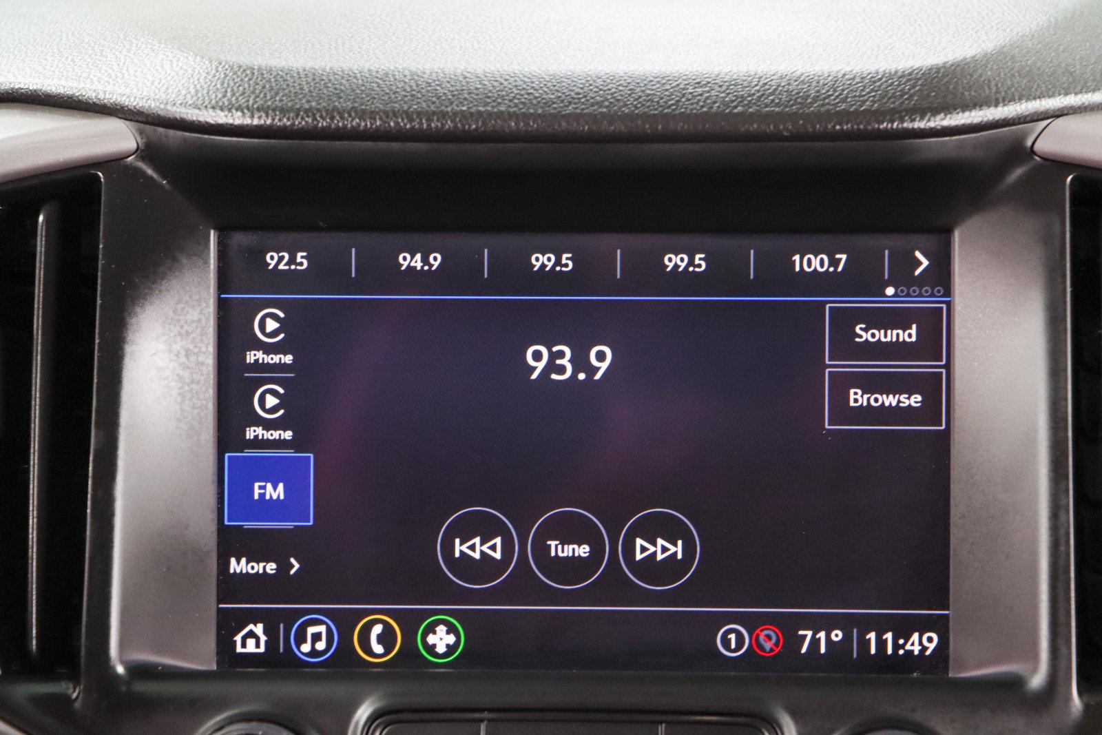 Used 2023 GMC Terrain AT4 image 19