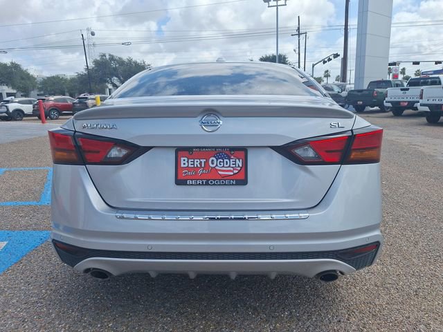 Certified 2022 Nissan Altima 2.5 SL FWD image 5