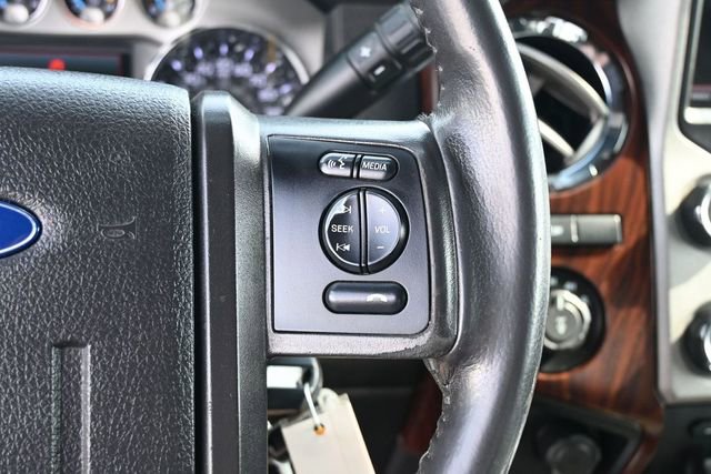 Used 2016 Ford F250 Lariat w/ Lariat Ultimate Package AWD/4WD image 37