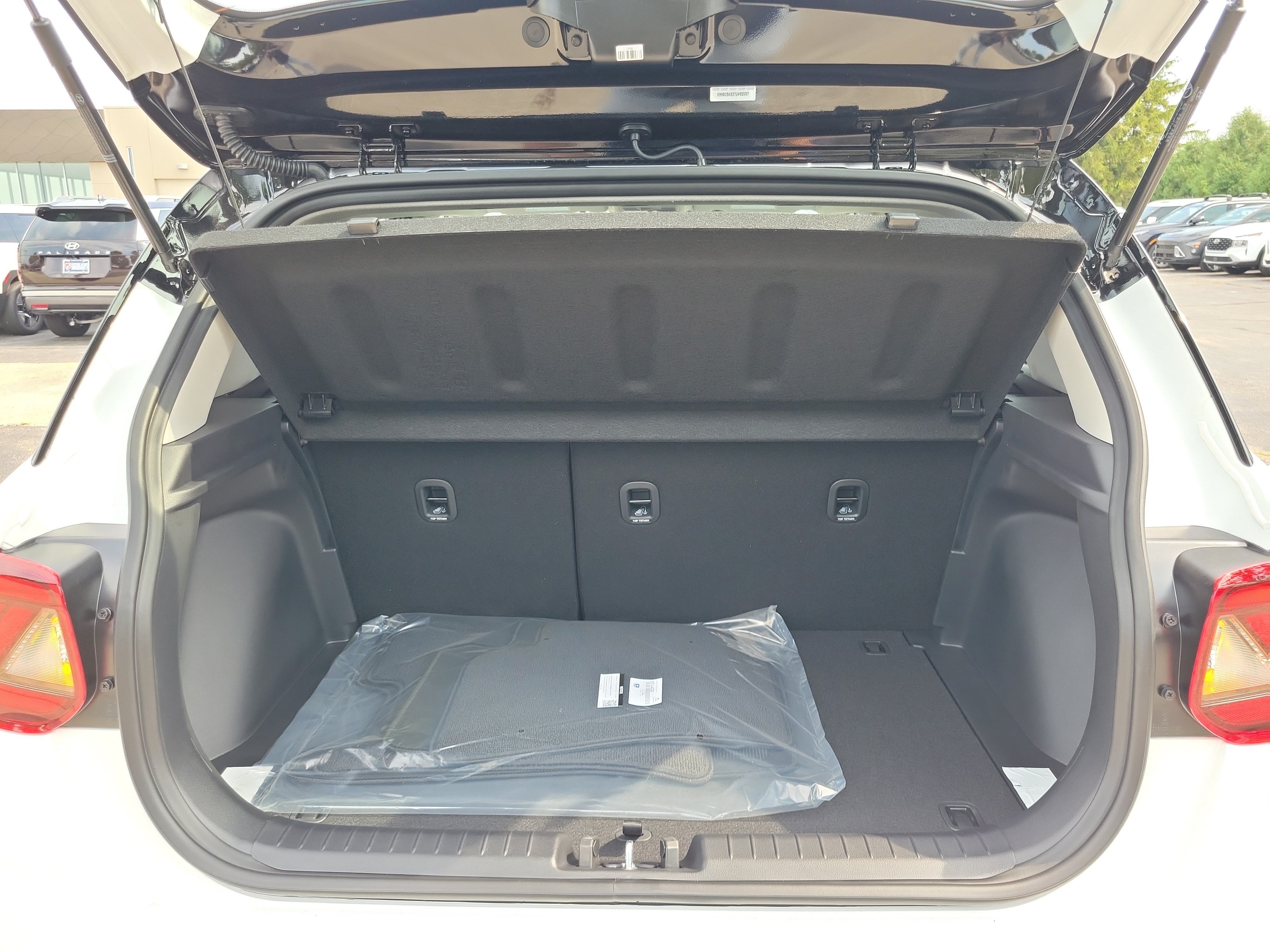 New 2026 Hyundai Venue SEL FWD image 8