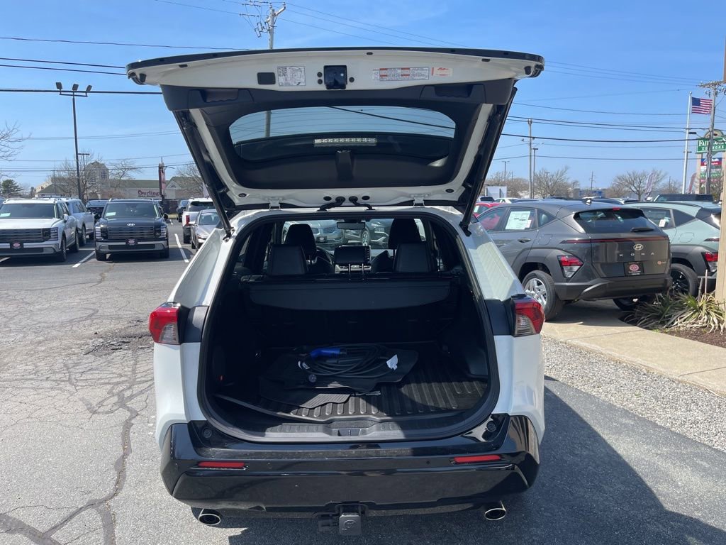 Used 2021 Toyota RAV4 XSE w/ Premium Package AWD/4WD image 30