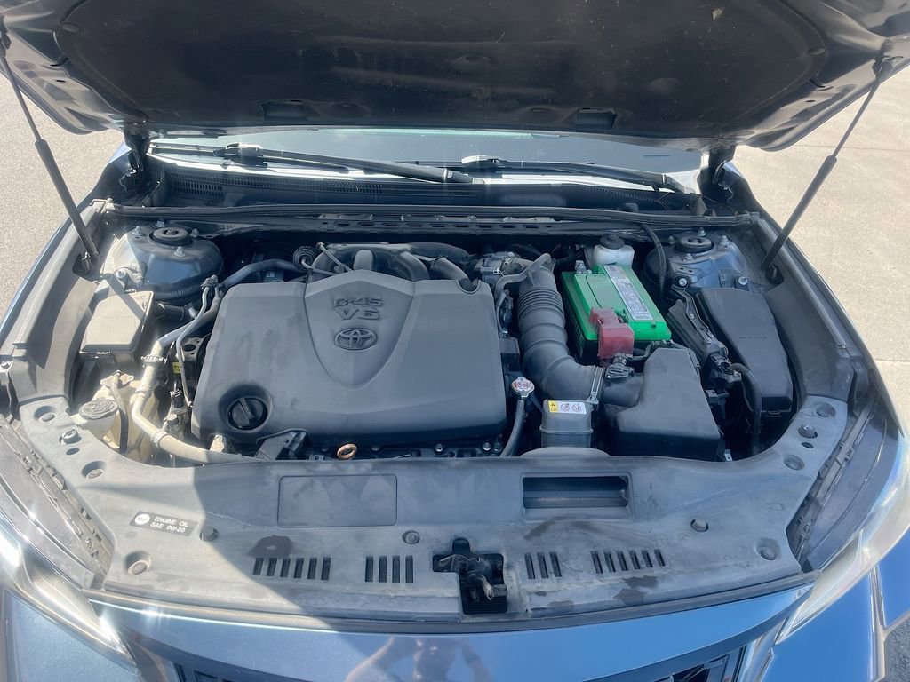 Used 2019 Toyota Avalon Touring w/ Advanced Safety Package FWD image 32