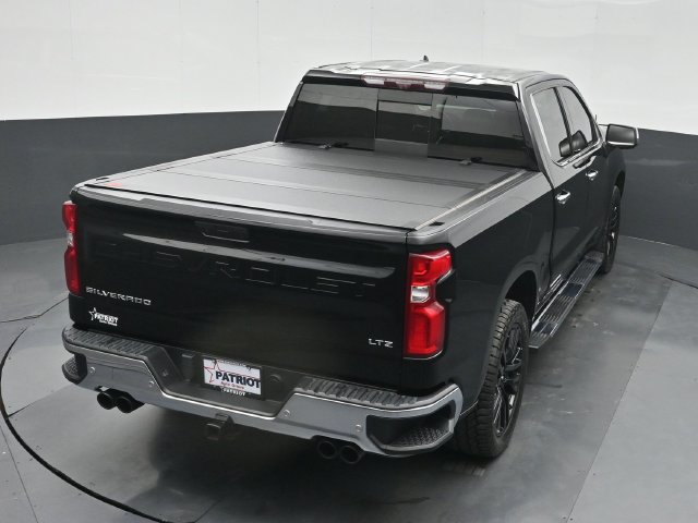Used 2020 Chevrolet Silverado 1500 LTZ w/ LTZ Premium Package AWD/4WD image 41