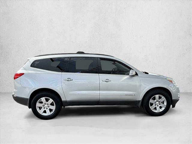 Used 2009 Chevrolet Traverse LT AWD/4WD image 4