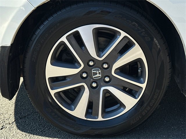 Used 2016 Honda Odyssey Touring image 9