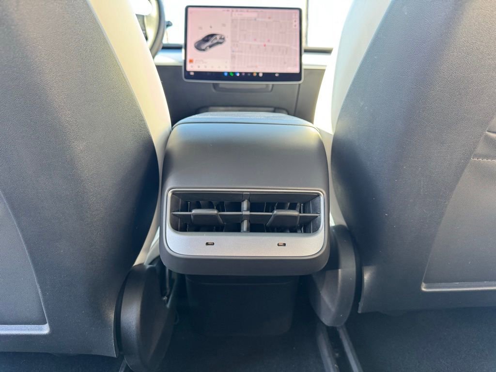 Used 2021 Tesla Model 3 Long Range image 28