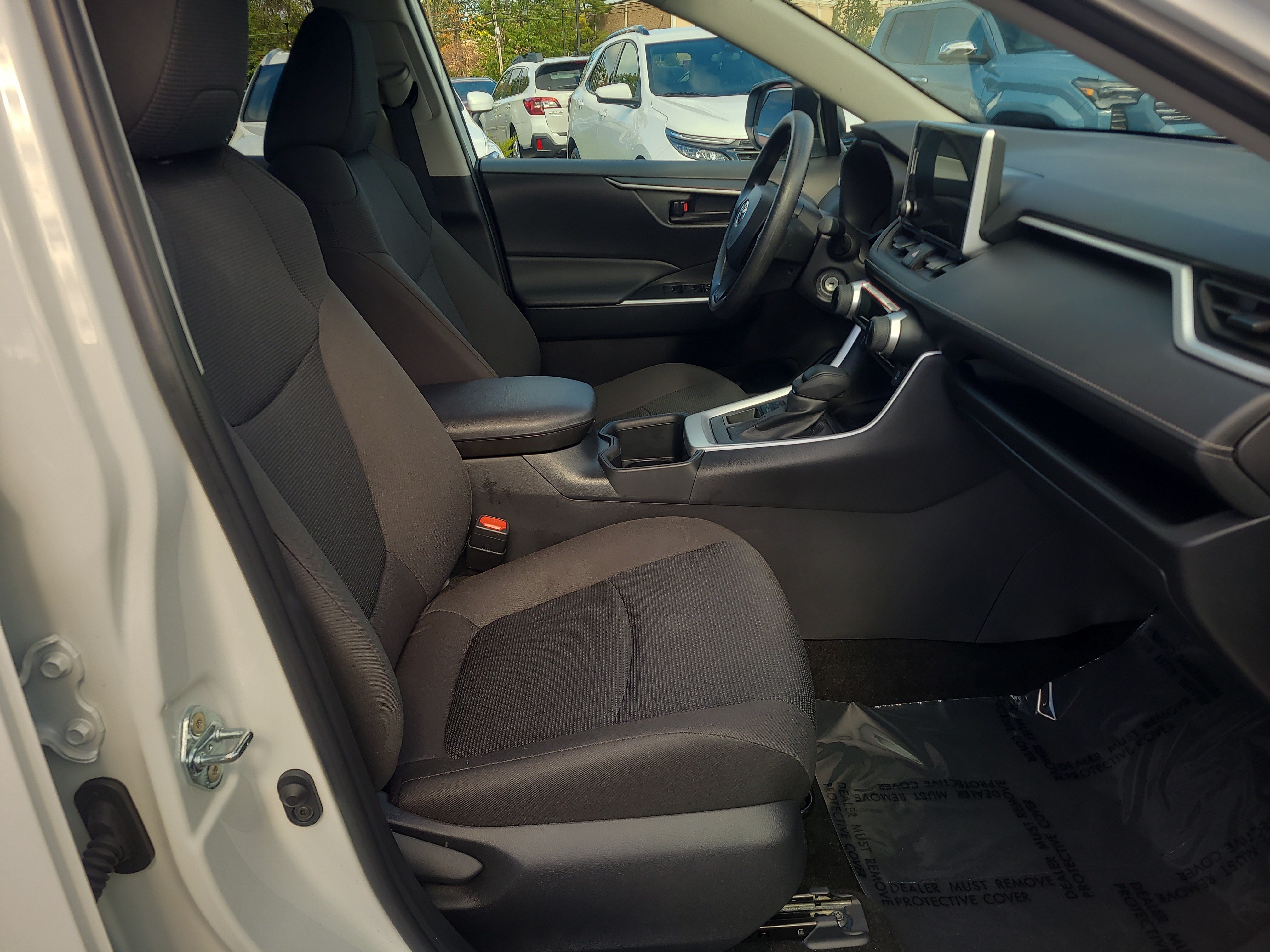 Certified 2025 Toyota RAV4 LE AWD/4WD image 17