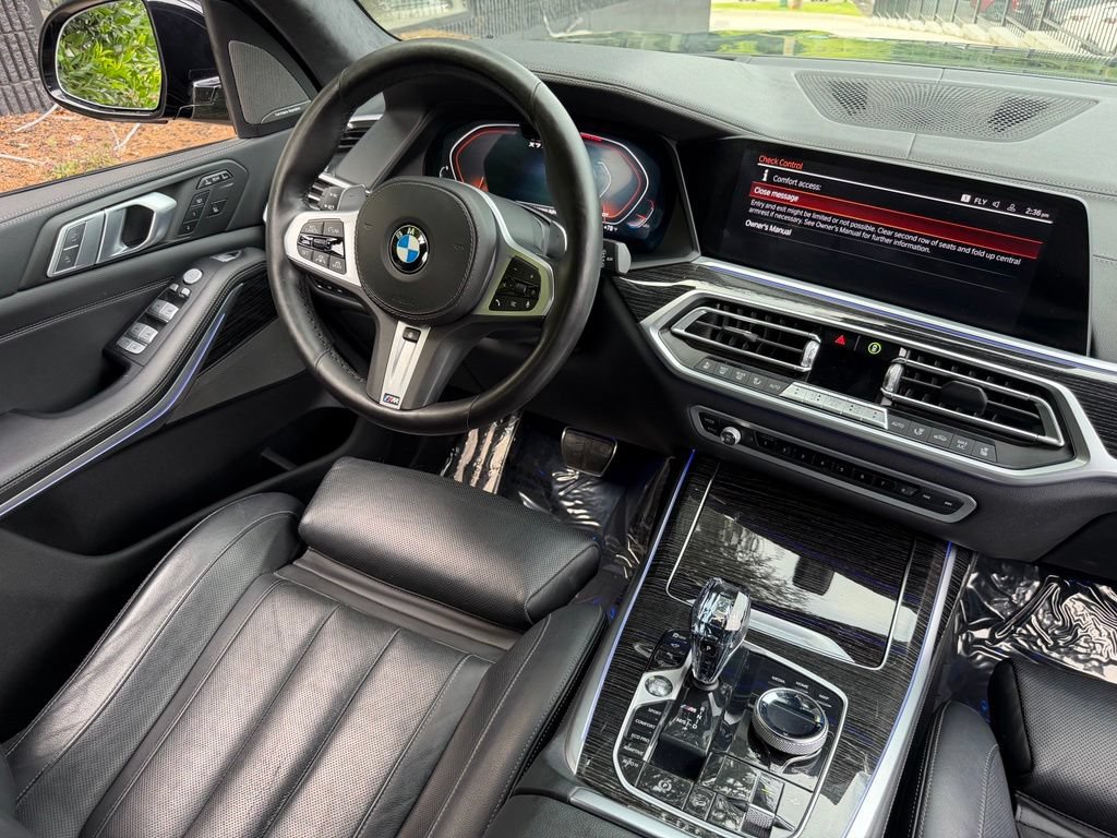 Used 2020 BMW X7 M50i AWD/4WD image 46