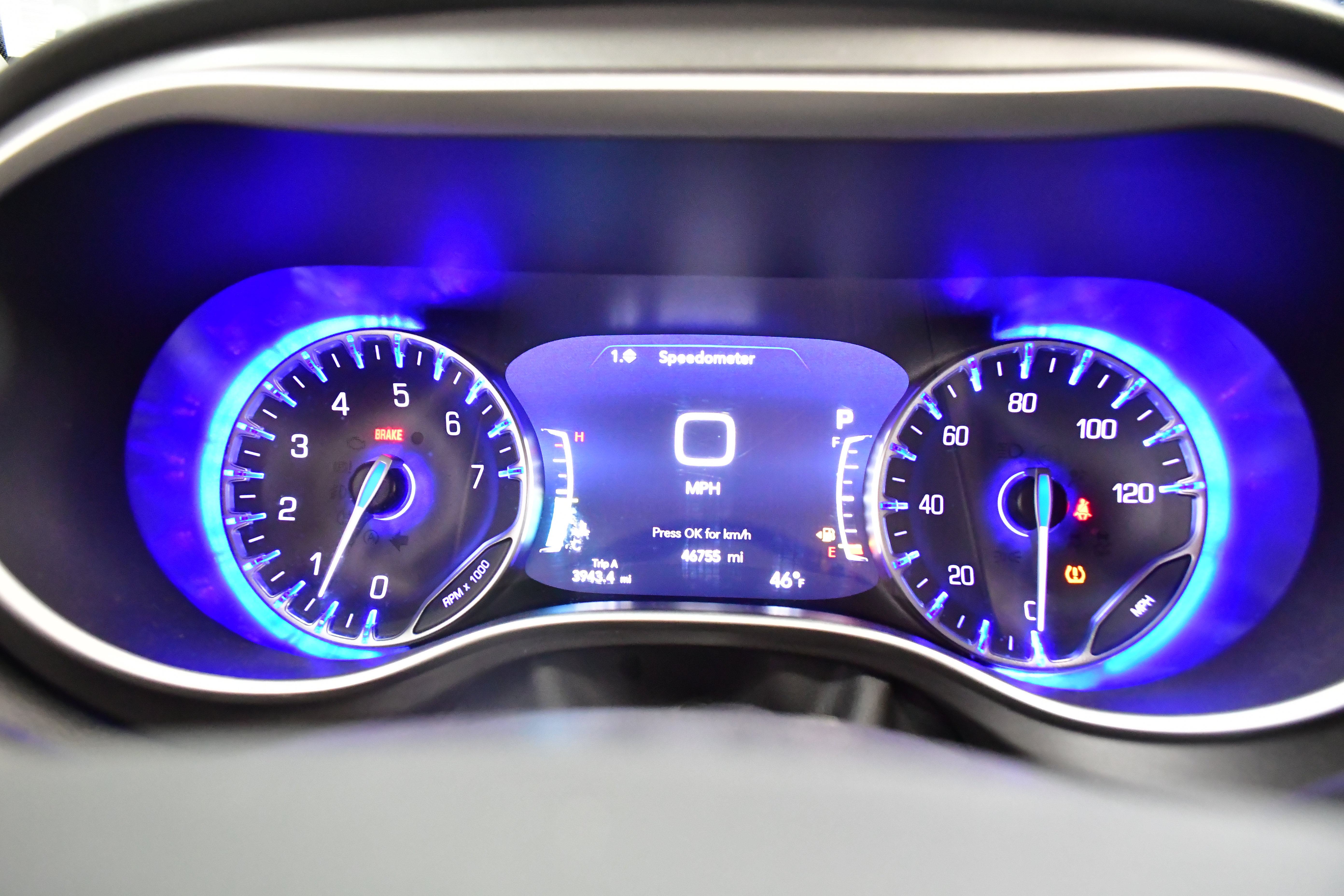 Used 2023 Chrysler Pacifica Touring-L FWD image 20