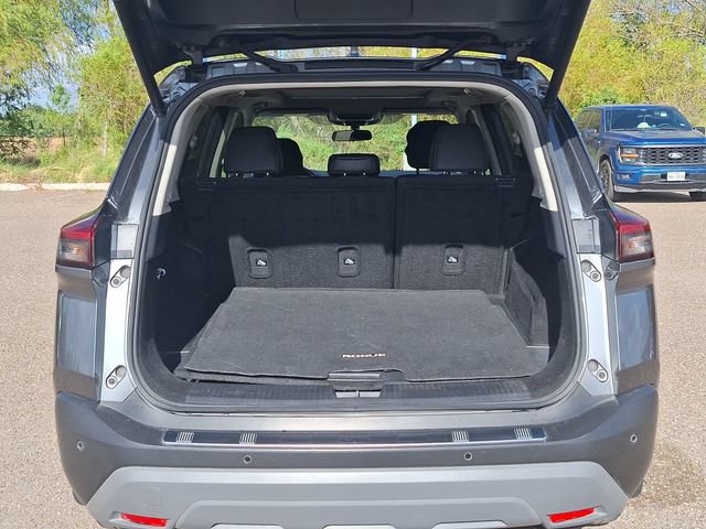 Certified 2023 Nissan Rogue SV w/ SV Premium B Package FWD image 14