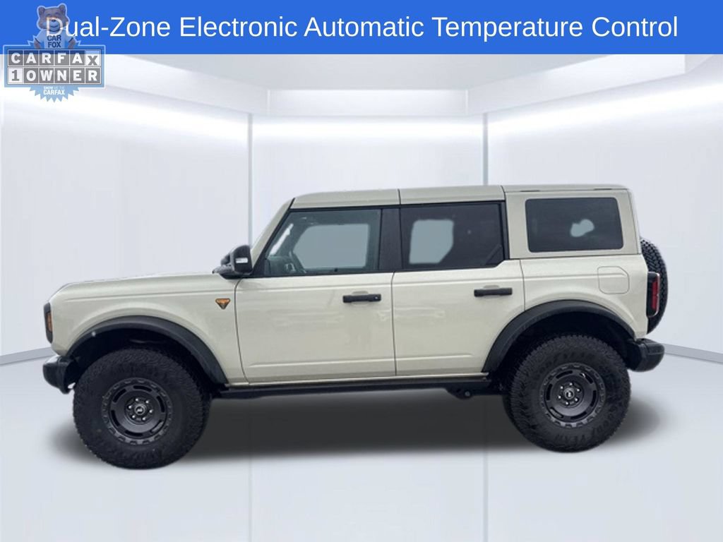 Used 2025 Ford Bronco Badlands AWD/4WD image 8