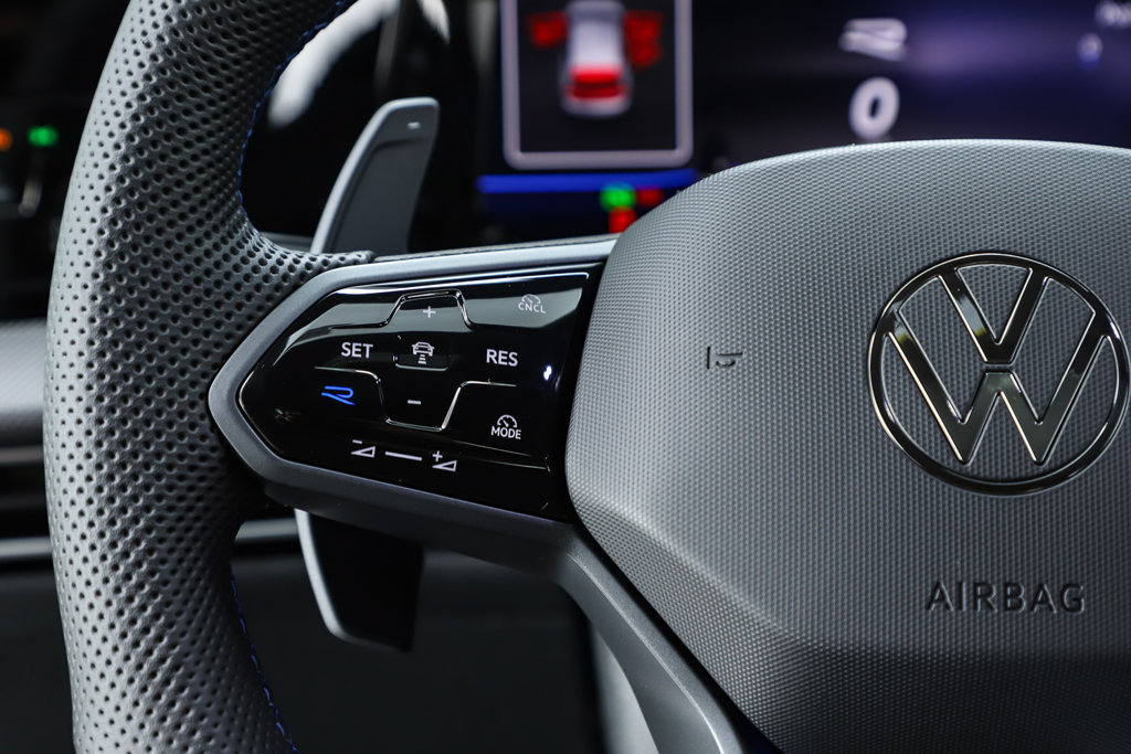 New 2027 Volkswagen Golf AWD/4WD image 21