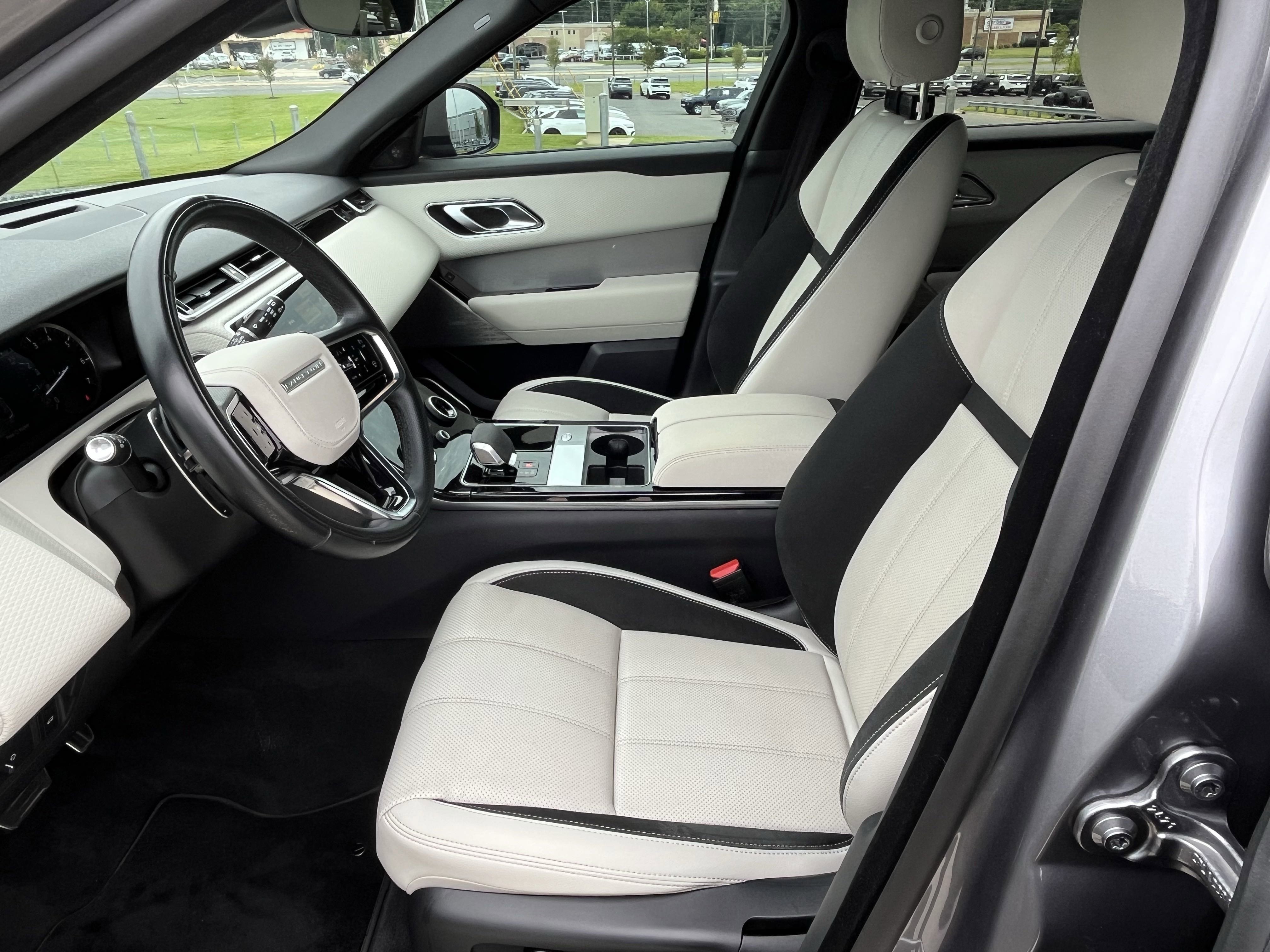 Certified 2023 Land Rover Range Rover Velar R-Dynamic S image 16