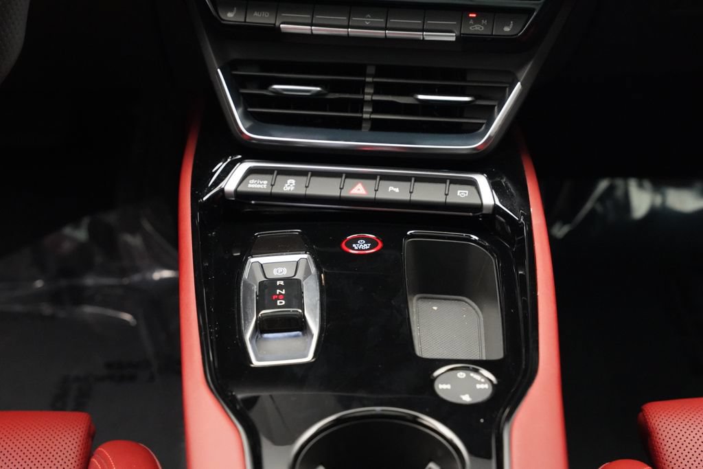 Used 2023 Audi e-tron GT Premium Plus w/ Performance Package AWD/4WD image 15