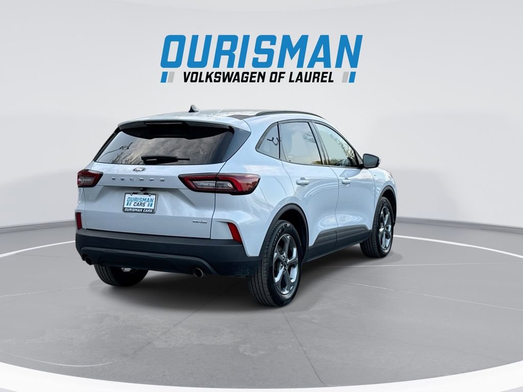 Used 2025 Ford Escape ST-Line Select image 8