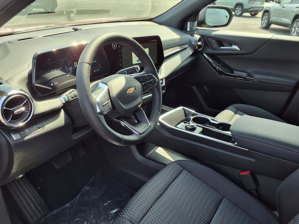 New 2026 Chevrolet Equinox LT image 10