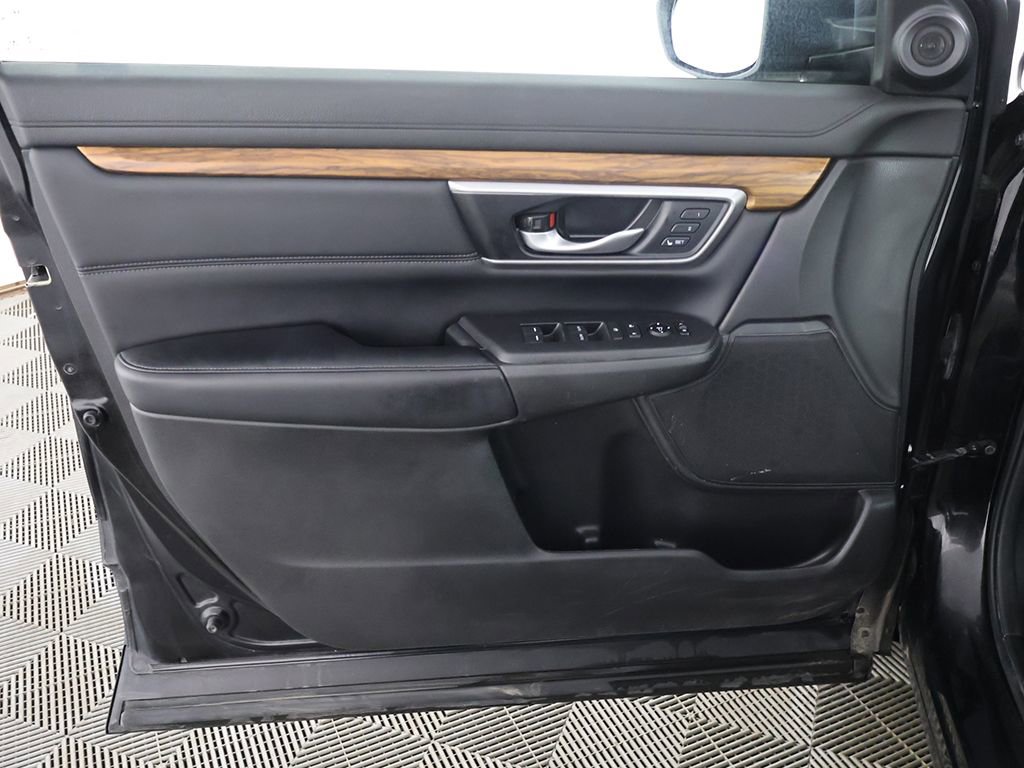 Used 2022 Honda CR-V Touring image 26