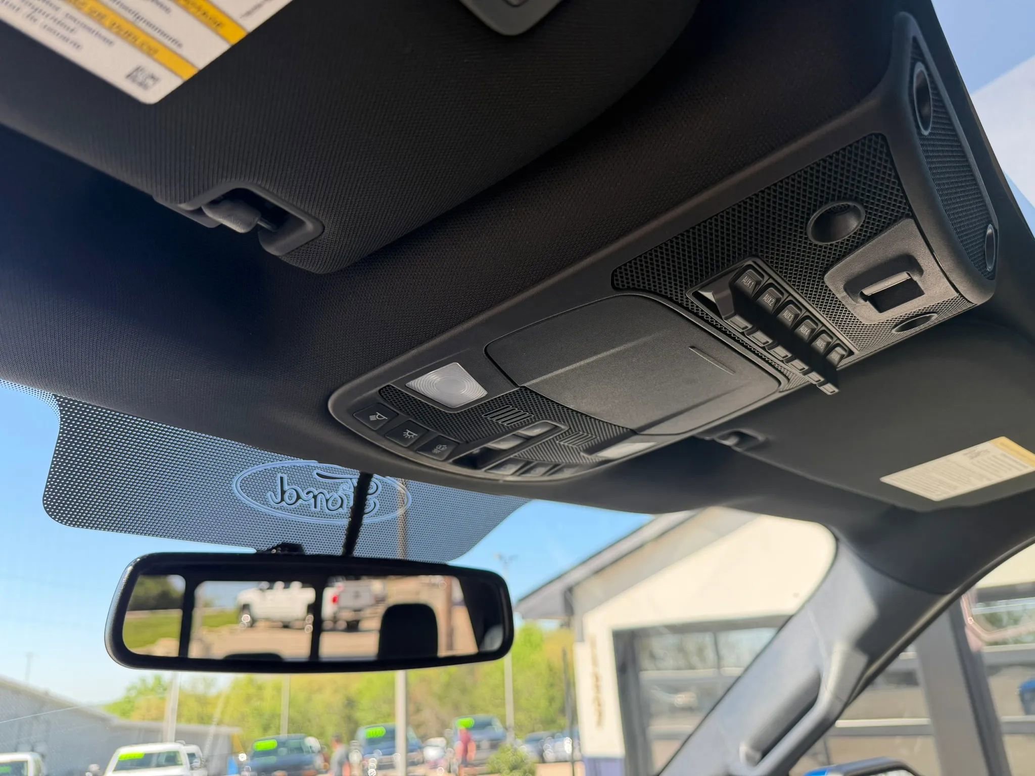 Used 2017 Ford F150 Raptor w/ Equipment Group 802A Luxury image 36