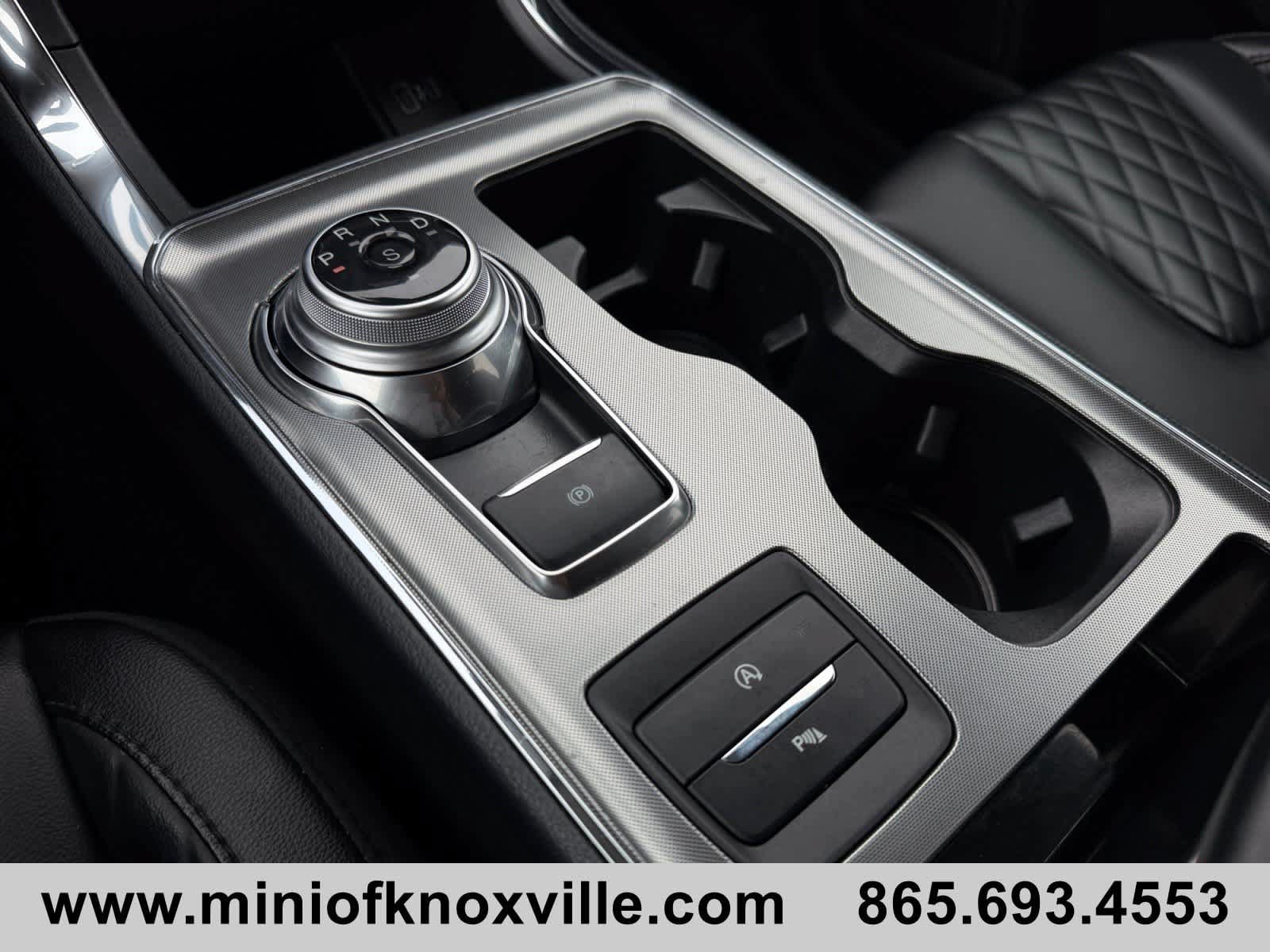 Used 2024 Ford Edge Titanium AWD/4WD image 28