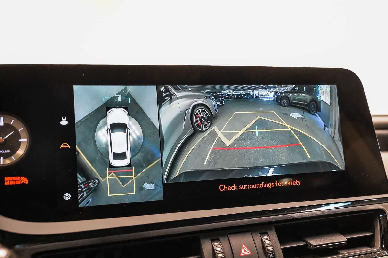 Used 2025 Lexus ES 300h w/ Accessory Package (Z2) FWD image 26