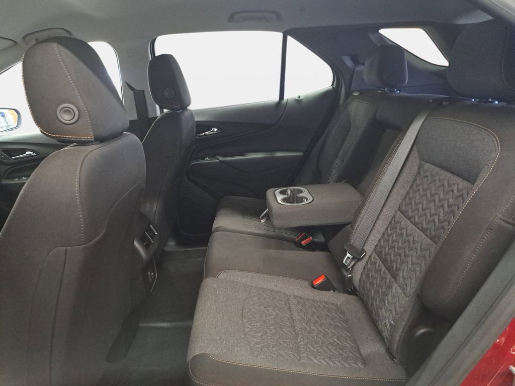 Used 2024 Chevrolet Equinox LT AWD/4WD image 15