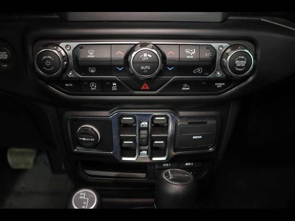 Used 2022 Jeep Gladiator Sport AWD/4WD image 24