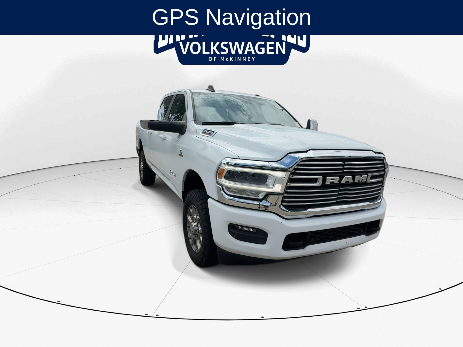 Used 2024 RAM 2500 Laramie AWD/4WD image 2