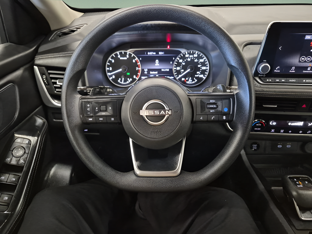 Used 2024 Nissan Rogue SV AWD/4WD image 25