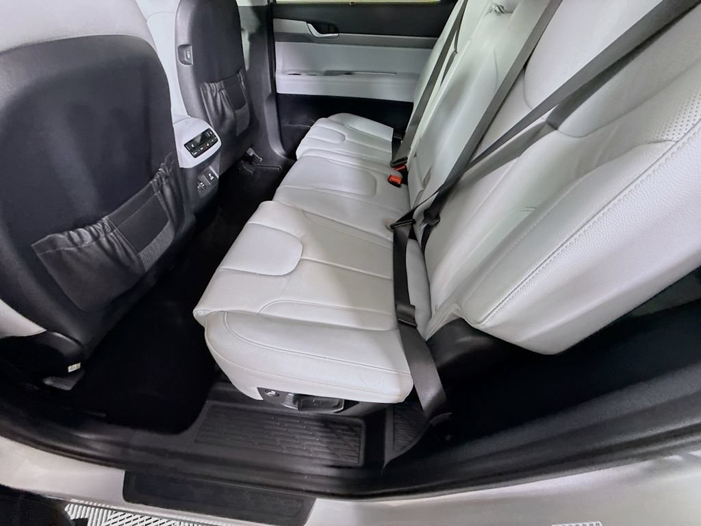 Certified 2022 Hyundai Palisade SEL w/ 8P Bench Seat Package AWD/4WD image 28