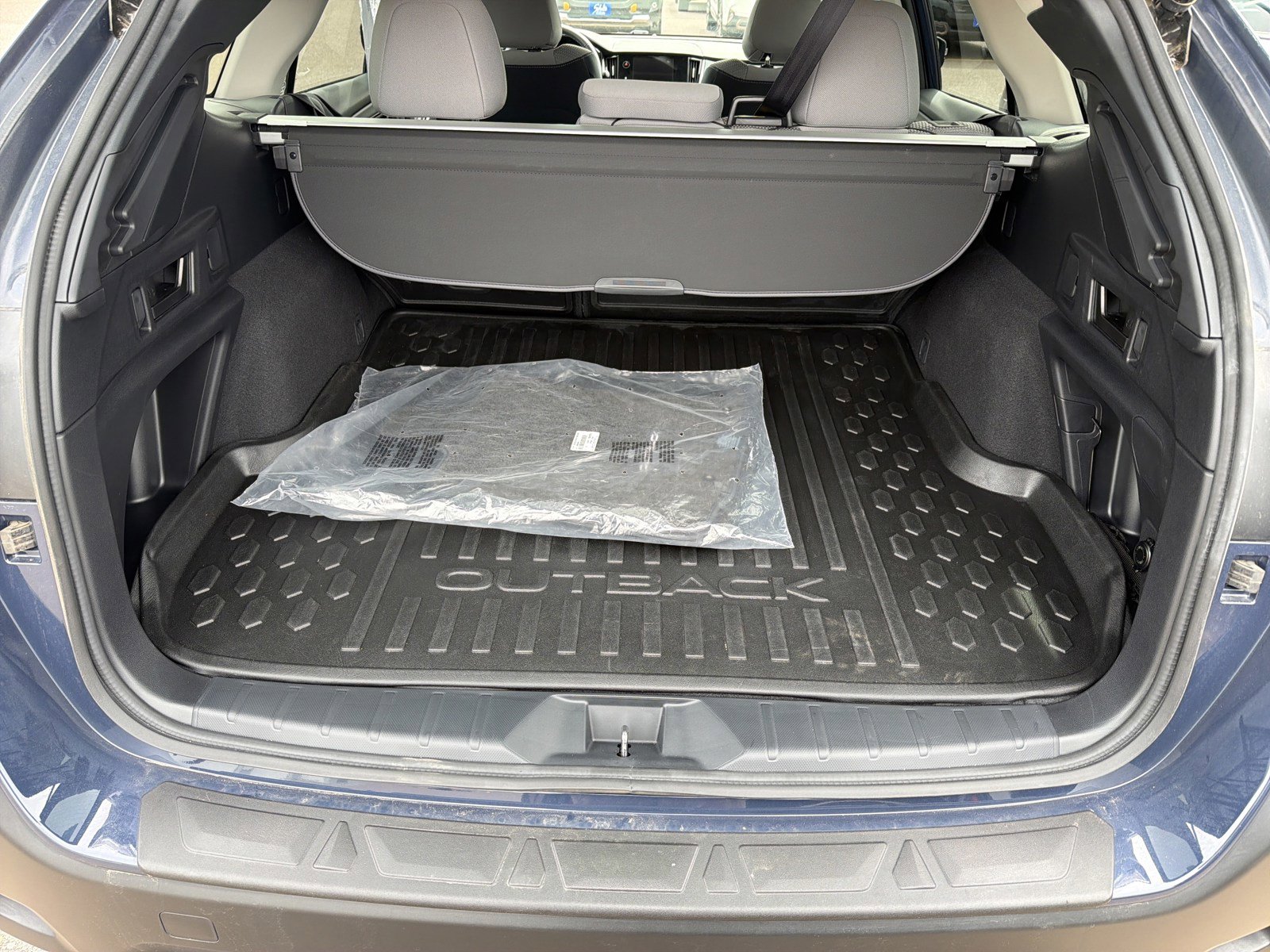 Certified 2025 Subaru Outback Premium w/ Popular Package #1A image 18