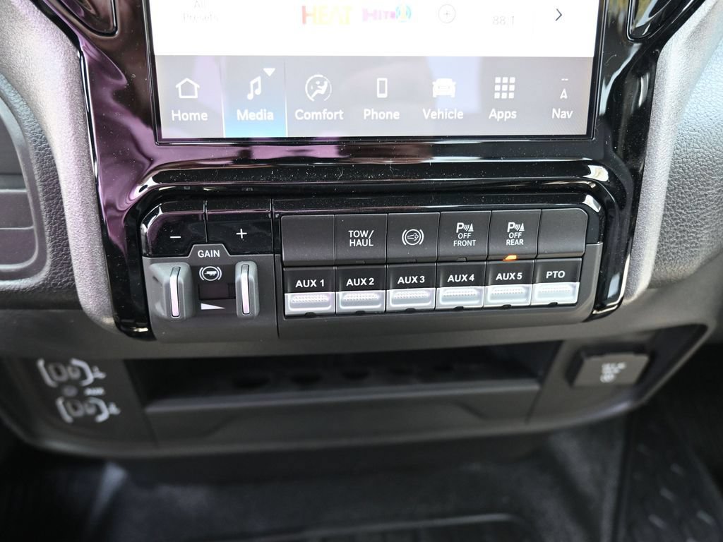 New 2025 RAM 5500 Tradesman RWD image 23