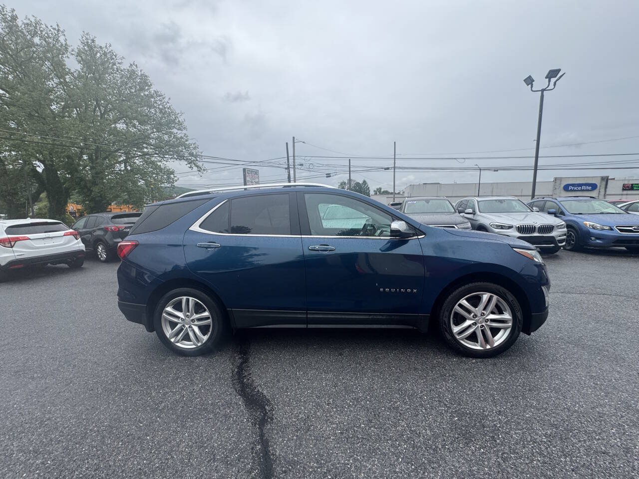 Used 2020 Chevrolet Equinox Premier AWD/4WD image 10