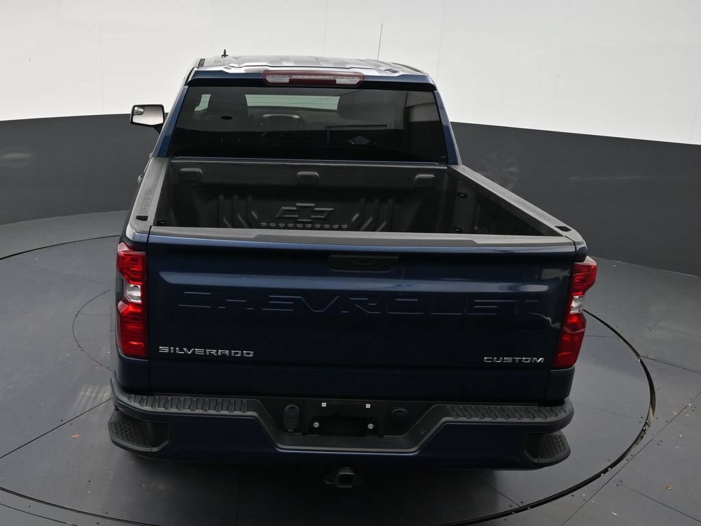 Used 2023 Chevrolet Silverado 1500 Custom RWD image 14