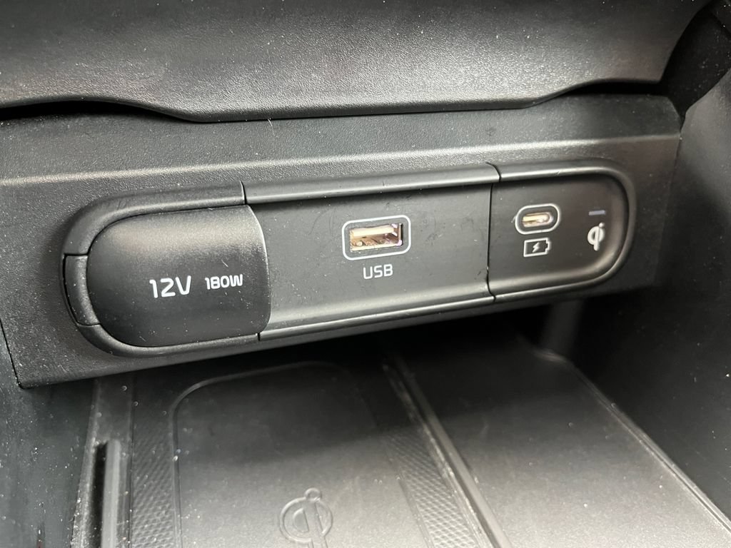 Used 2025 Kia Telluride S FWD image 22