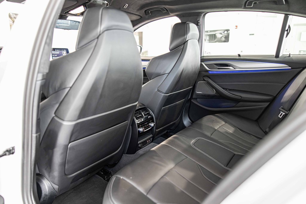 Used 2023 BMW M5 w/ Executive Package image 36