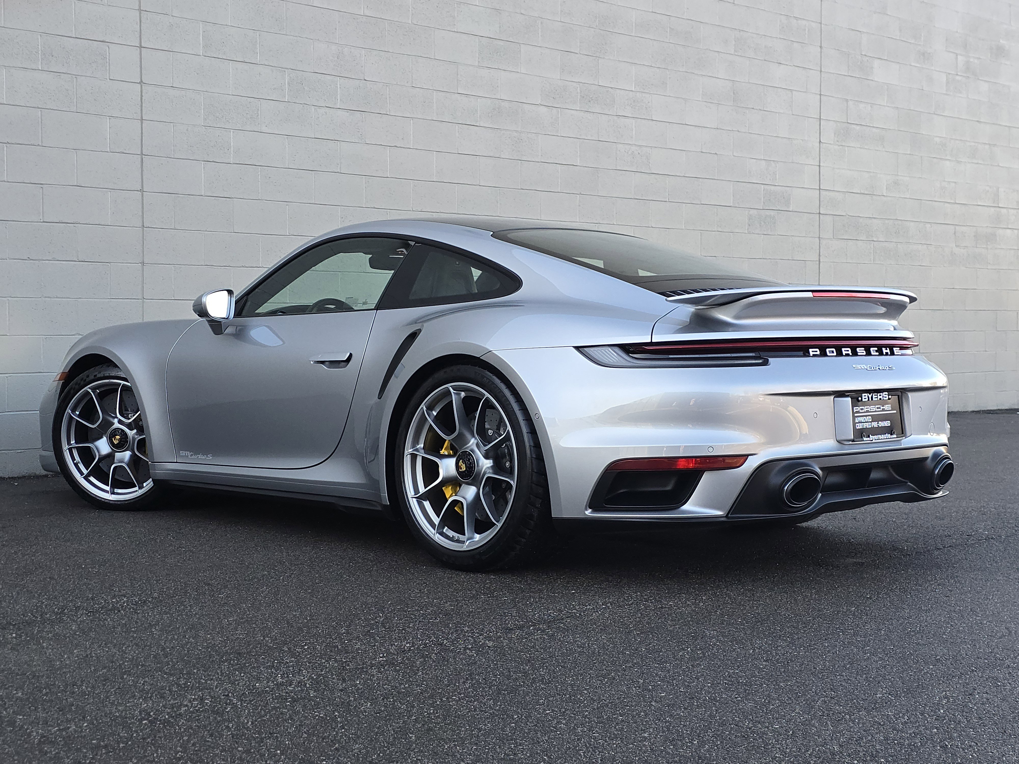 Certified 2022 Porsche 911 Turbo S image 3