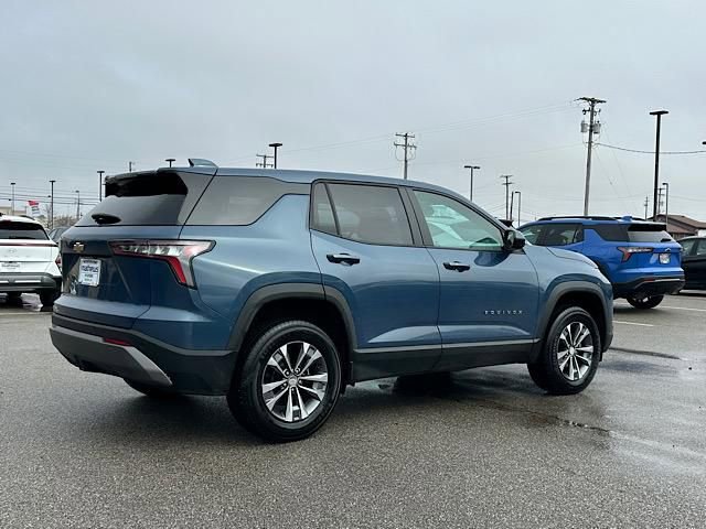 Used 2025 Chevrolet Equinox LT image 8