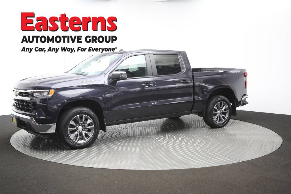 Used 2023 Chevrolet Silverado 1500 LT AWD/4WD image 59